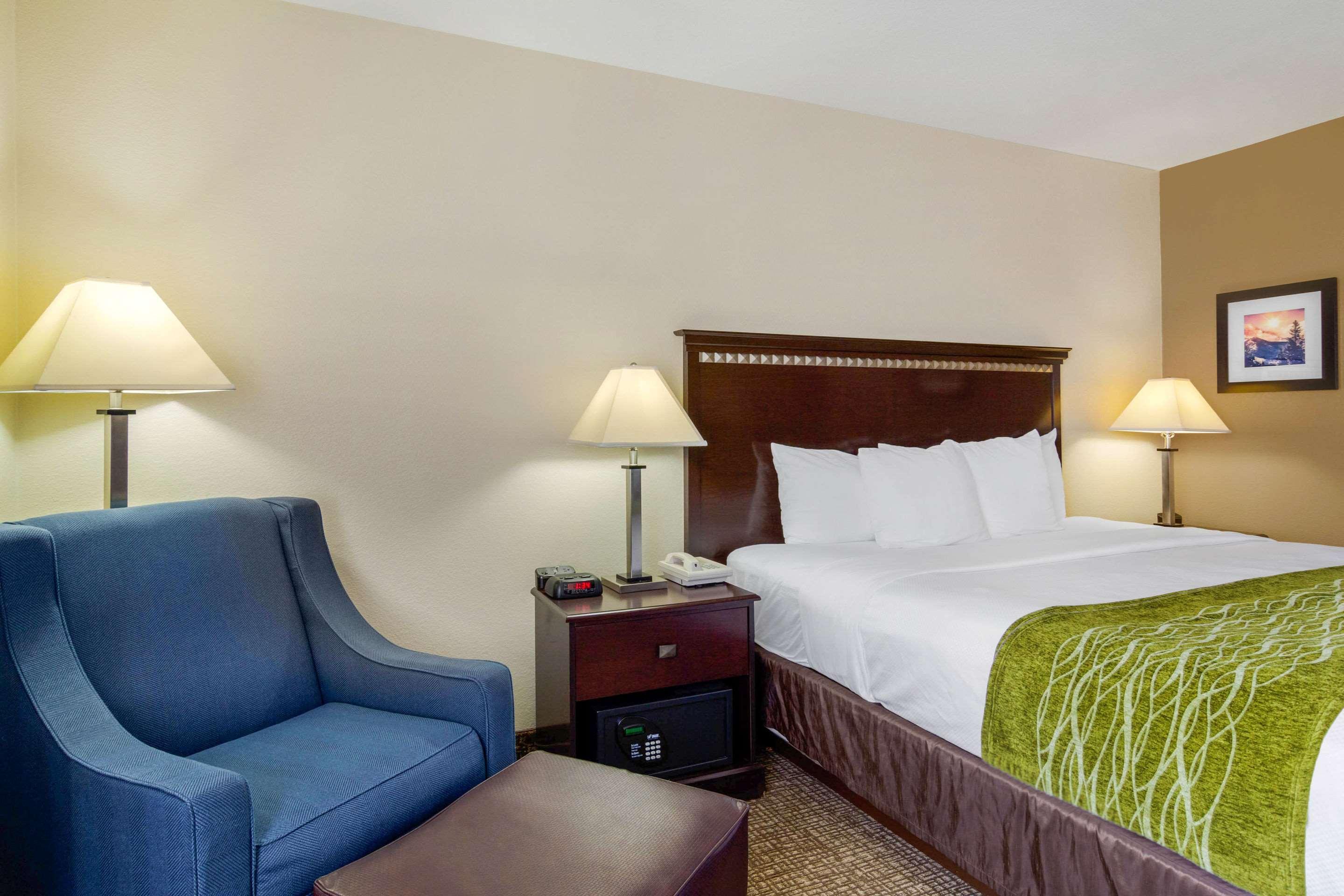 Comfort Inn & Suites Greeley Eksteriør billede