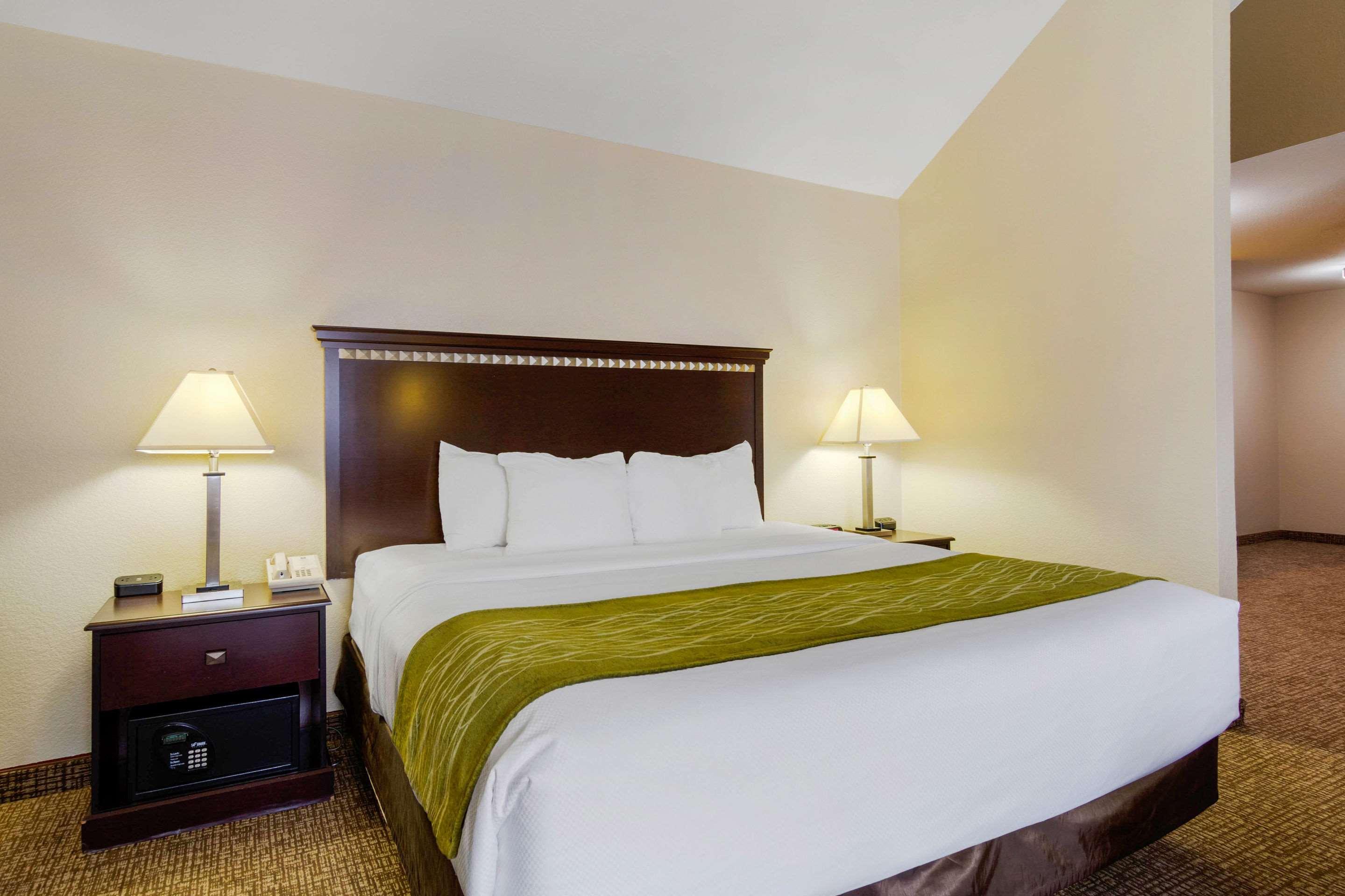 Comfort Inn & Suites Greeley Eksteriør billede