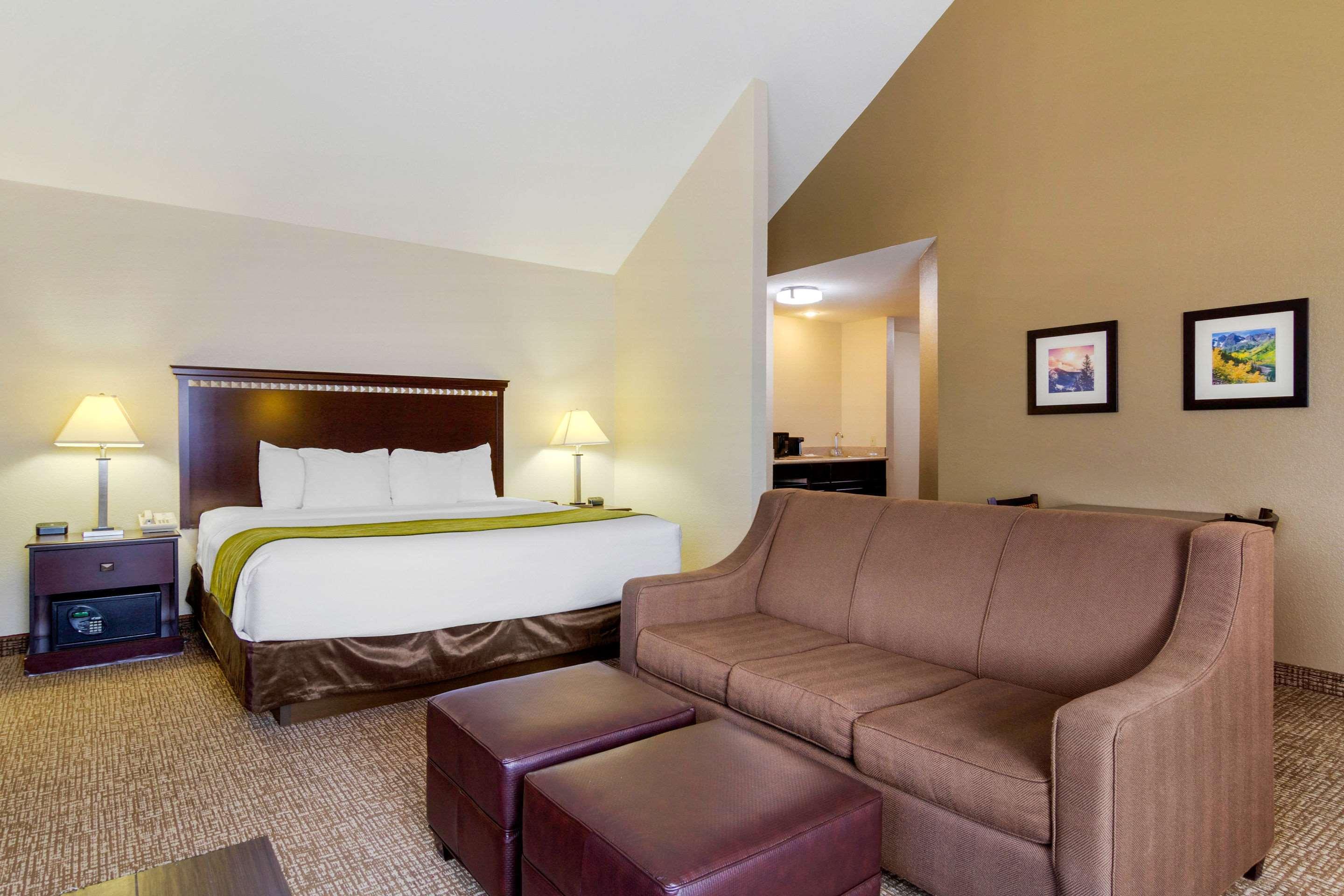 Comfort Inn & Suites Greeley Eksteriør billede