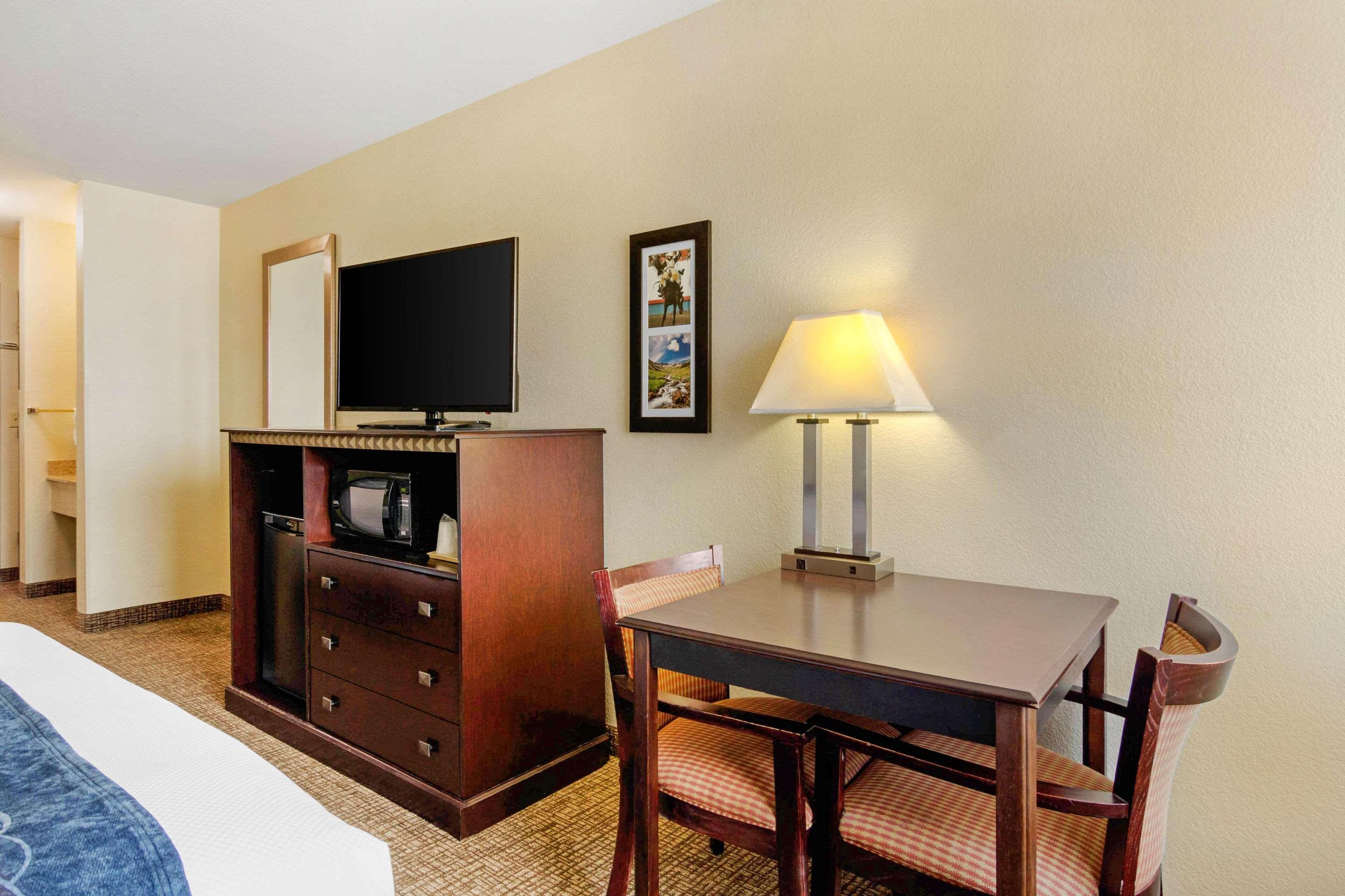 Comfort Inn & Suites Greeley Eksteriør billede